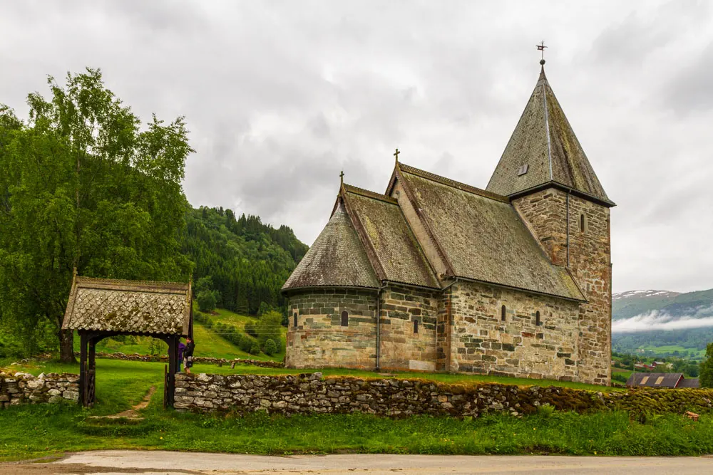 Hove Steinkirke