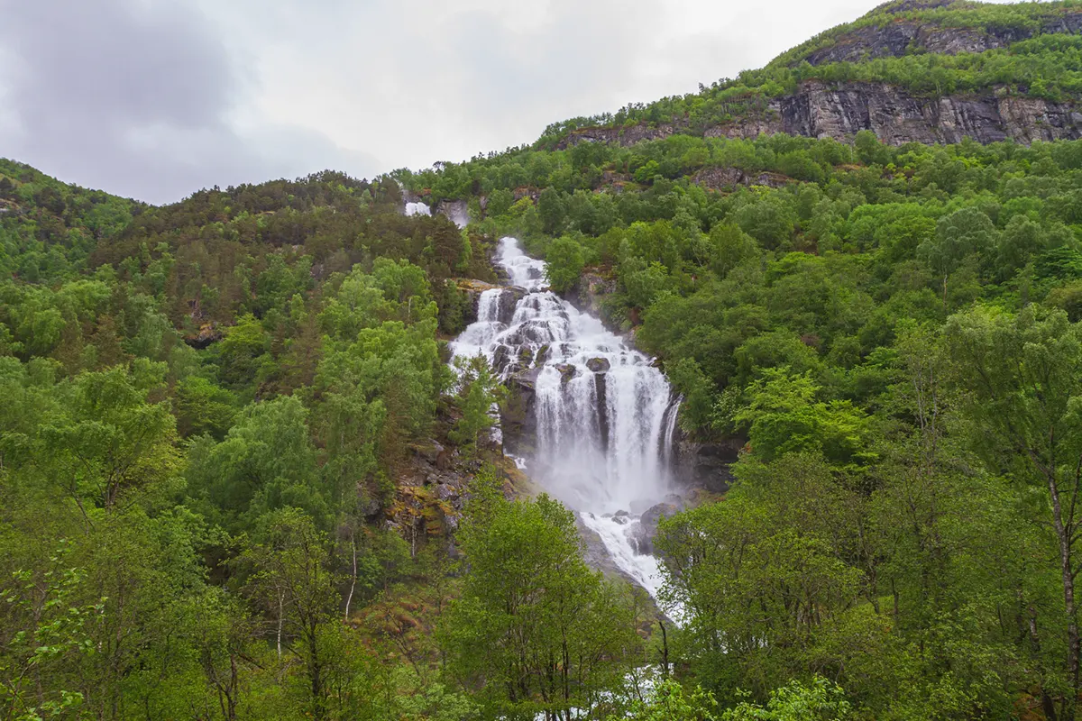 Sjurhaugs fossen